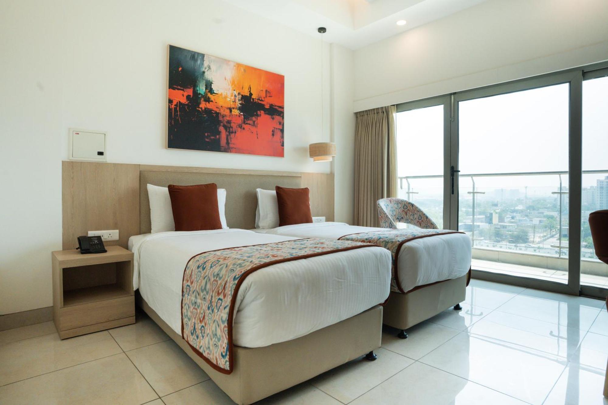 Ar Suites Klj Square Gurgaon Exteriör bild