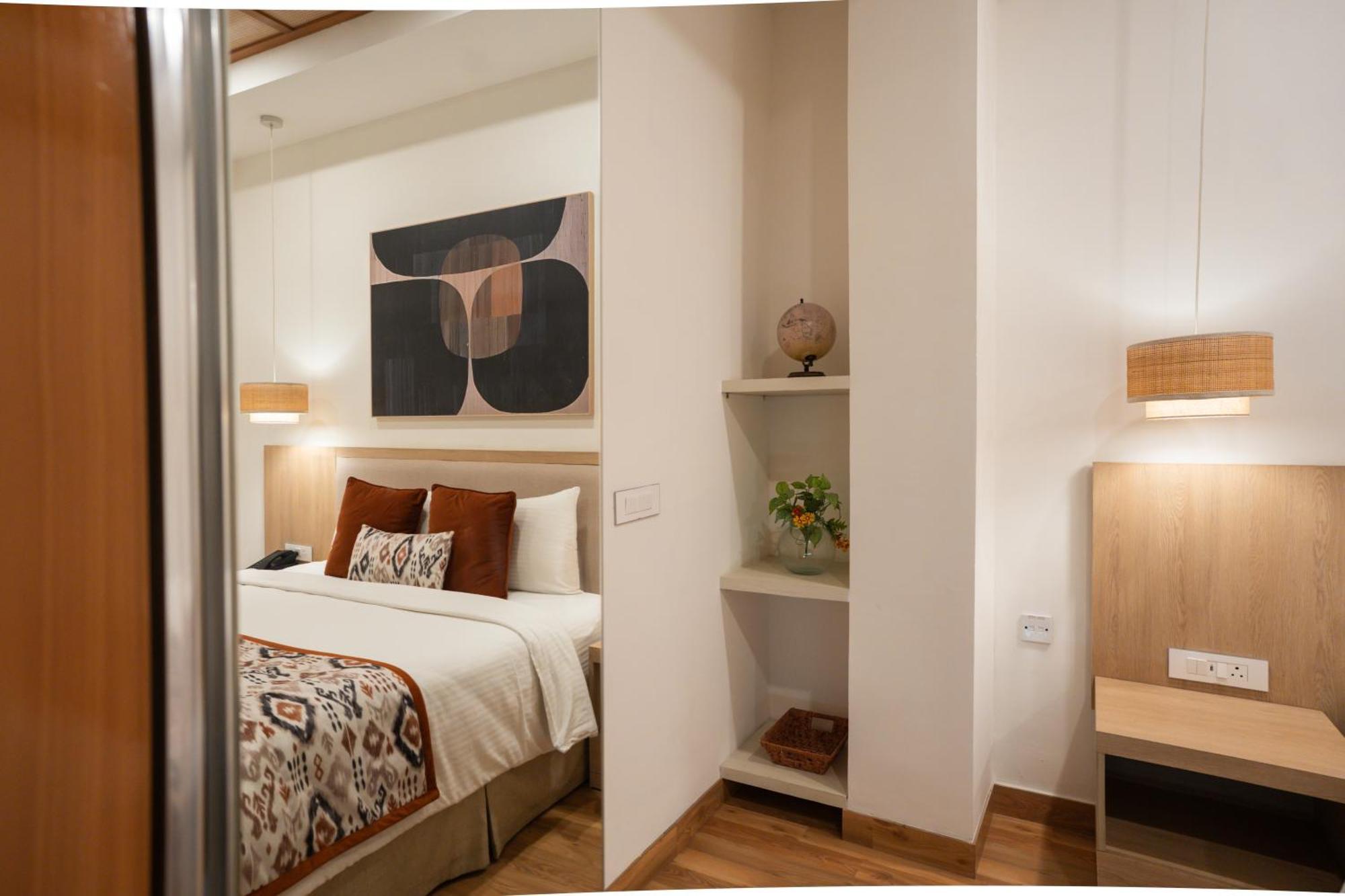 Ar Suites Klj Square Gurgaon Exteriör bild