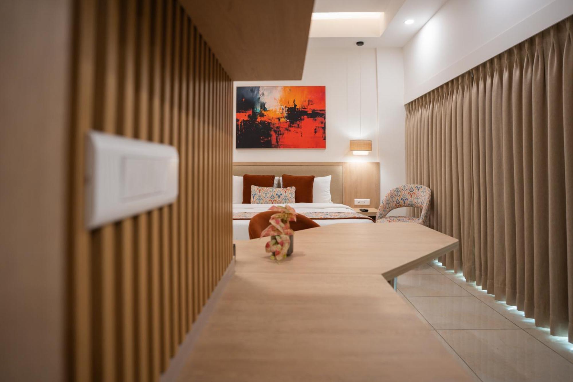 Ar Suites Klj Square Gurgaon Exteriör bild