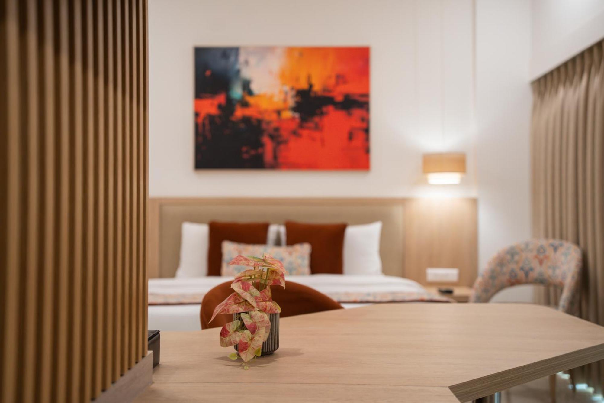 Ar Suites Klj Square Gurgaon Exteriör bild