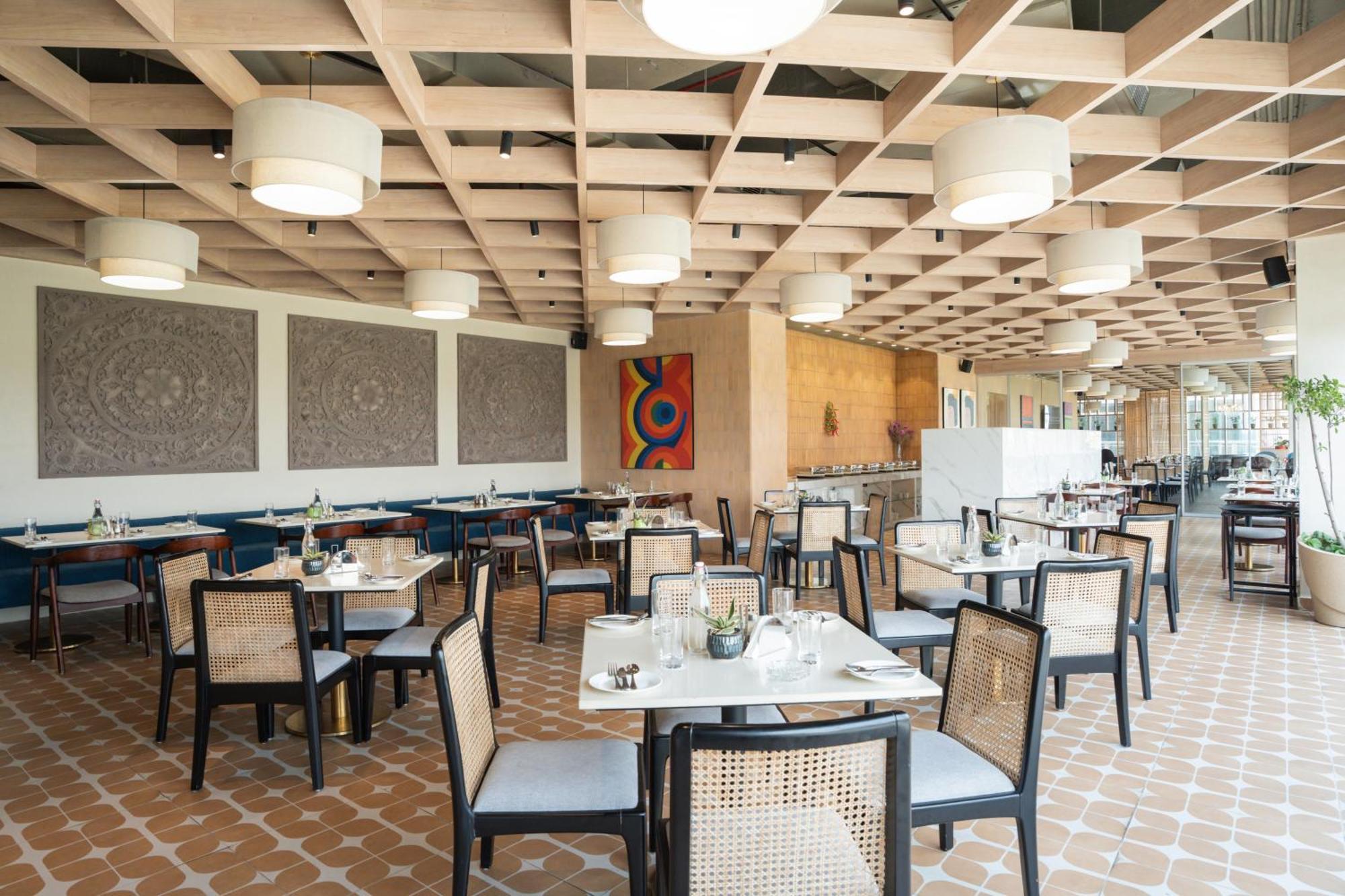 Ar Suites Klj Square Gurgaon Exteriör bild
